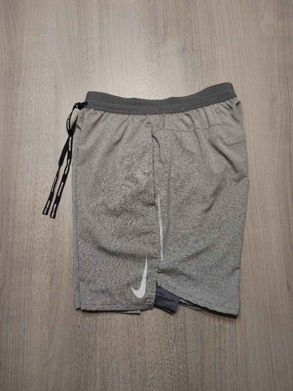 Men’s Nike Flex Stride 7” Brief-Lined Running Shorts Gray Size S